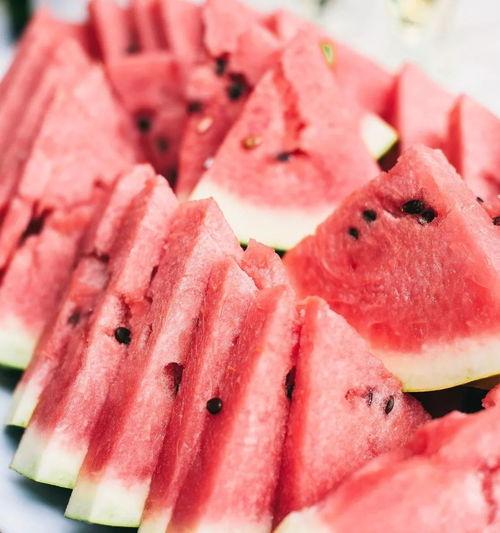 吃瓜好恶心,网络热词背后的社会现象